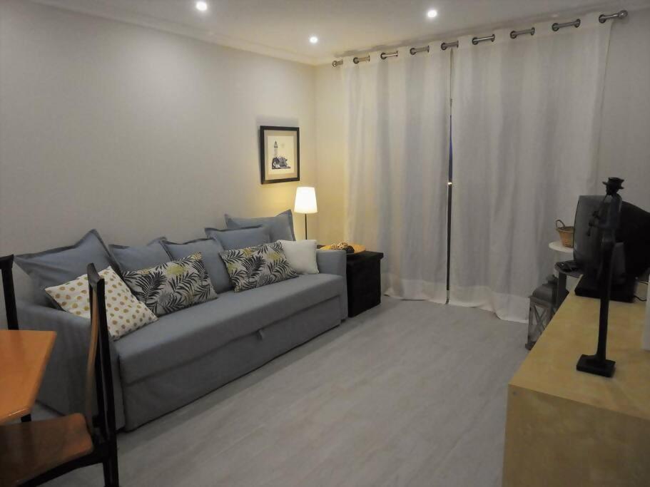 Bay Apartment